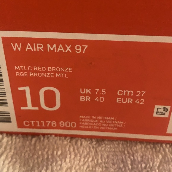 Women’s Nike Airmax 97 (like new….worn 2 times) - Picture 10 of 12
